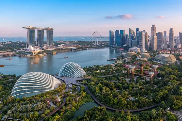 Singapore: The Ultimate Essentials